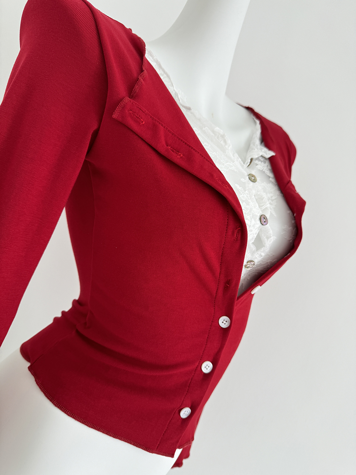 1759414948805_4qoKET