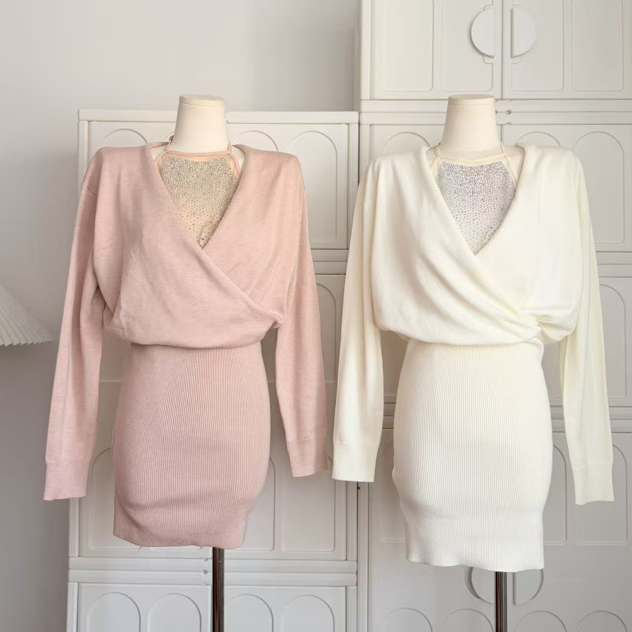 1764620495118_XSREwv