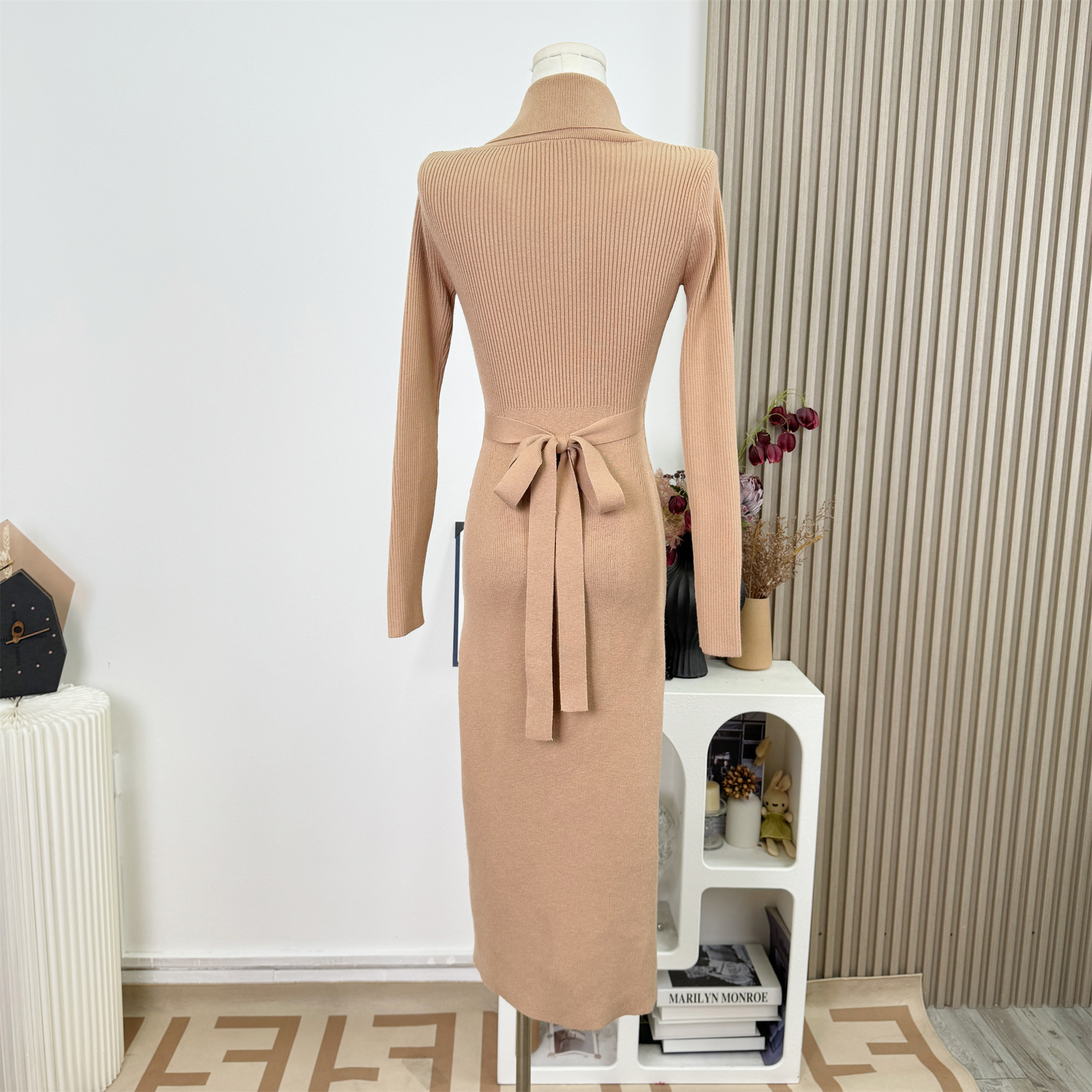 1761465073019_yb0U92