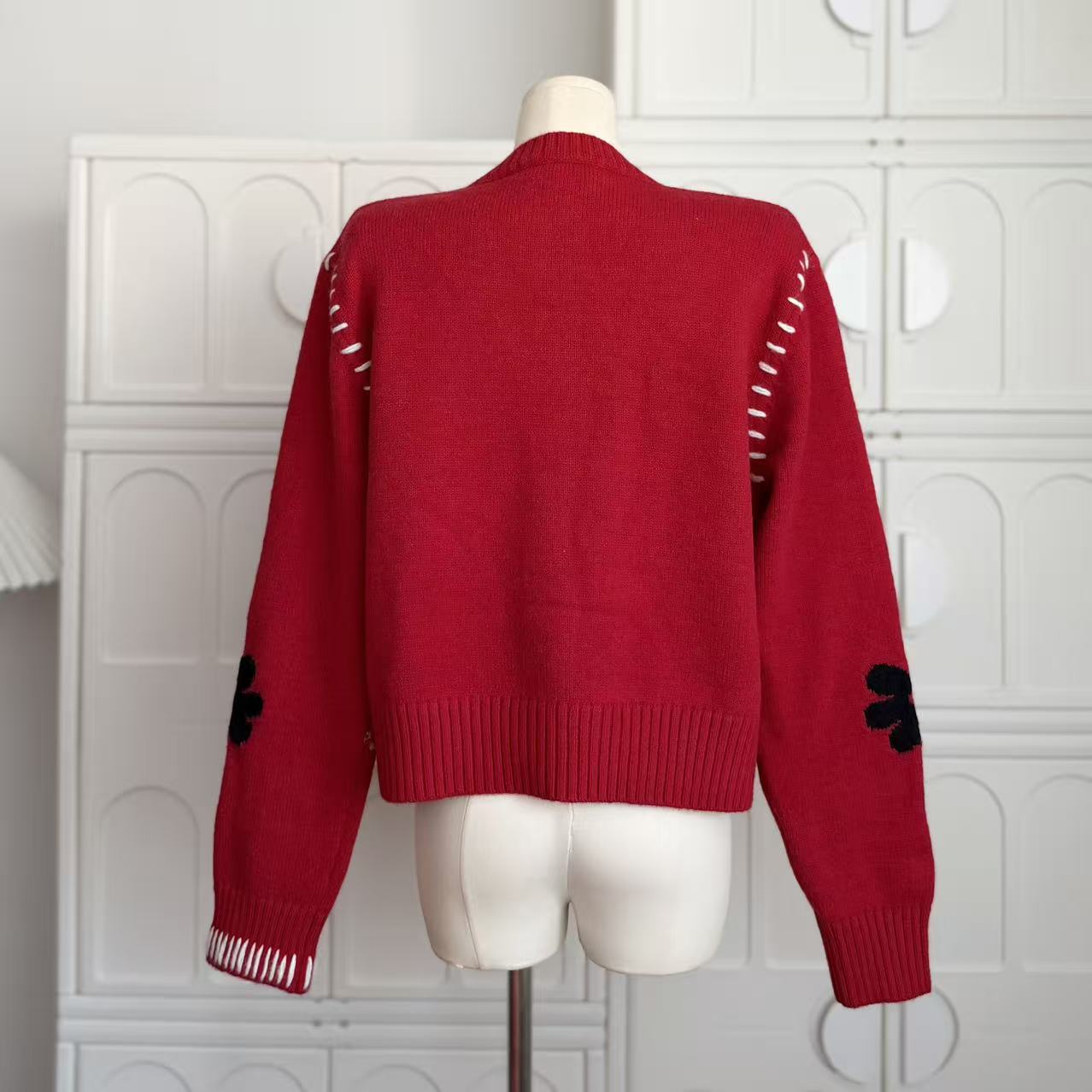 1765307940824_lDztm3