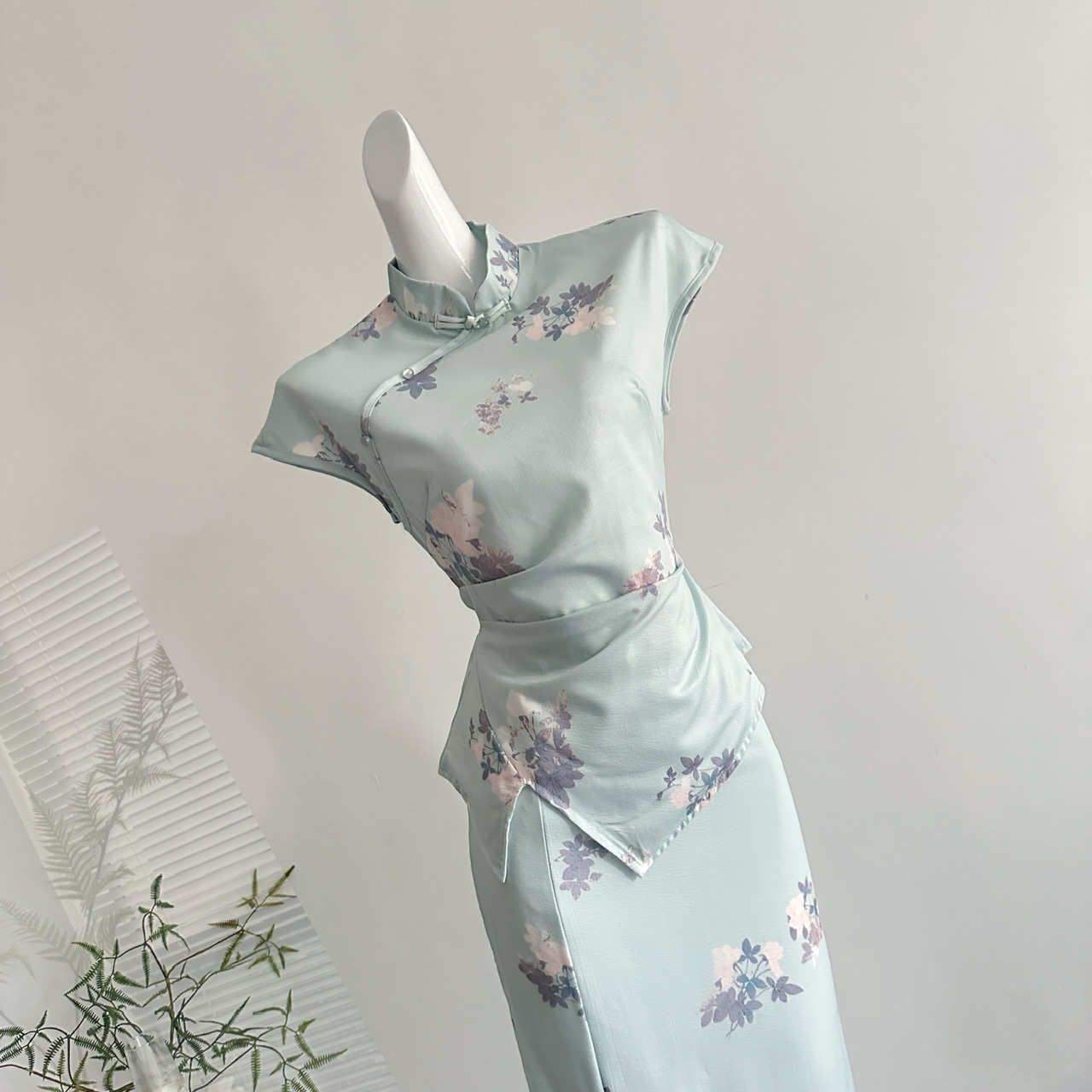 1747494491363_L05CRg