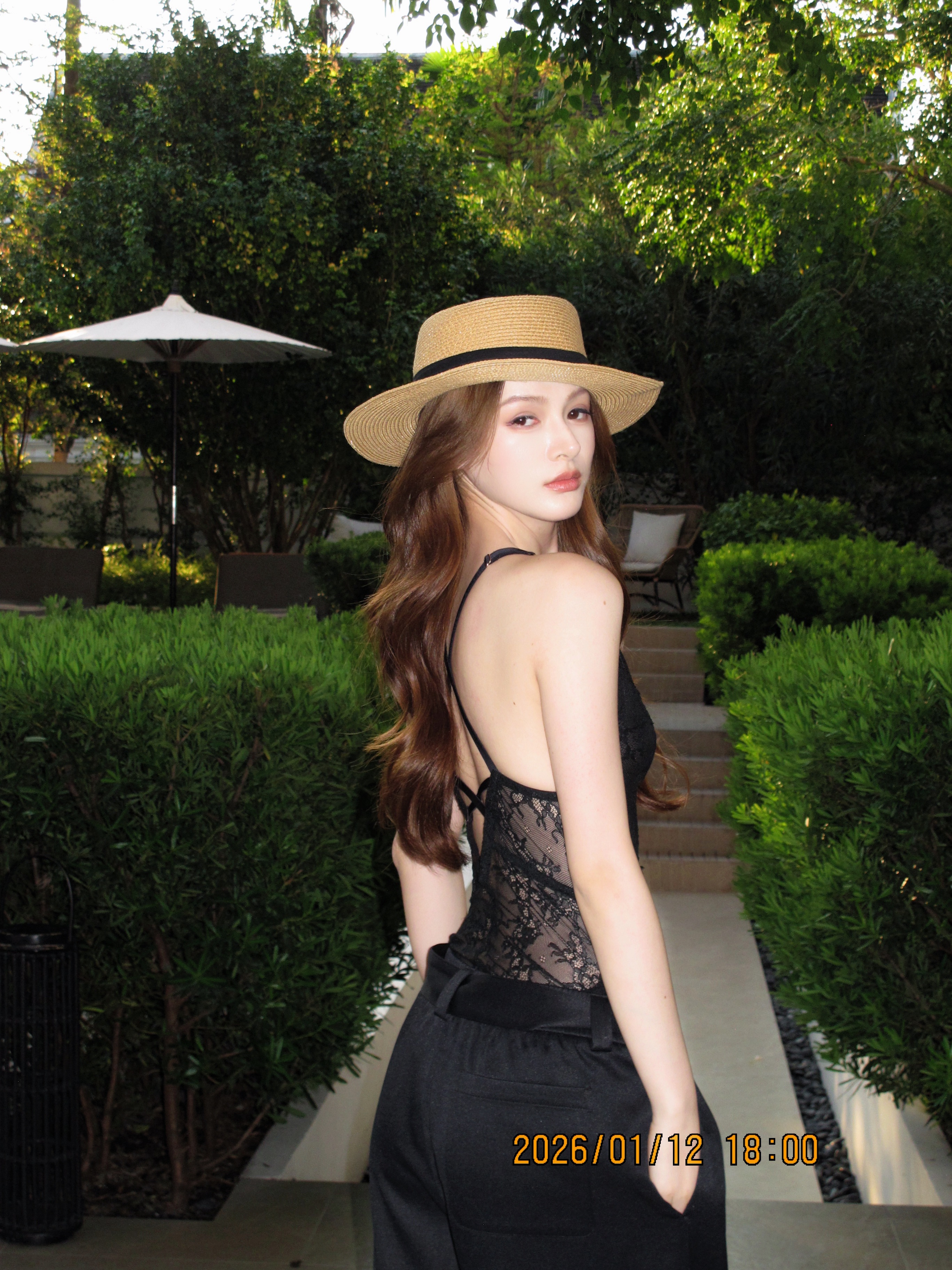 Facetune_16-01-2026-22-51-17