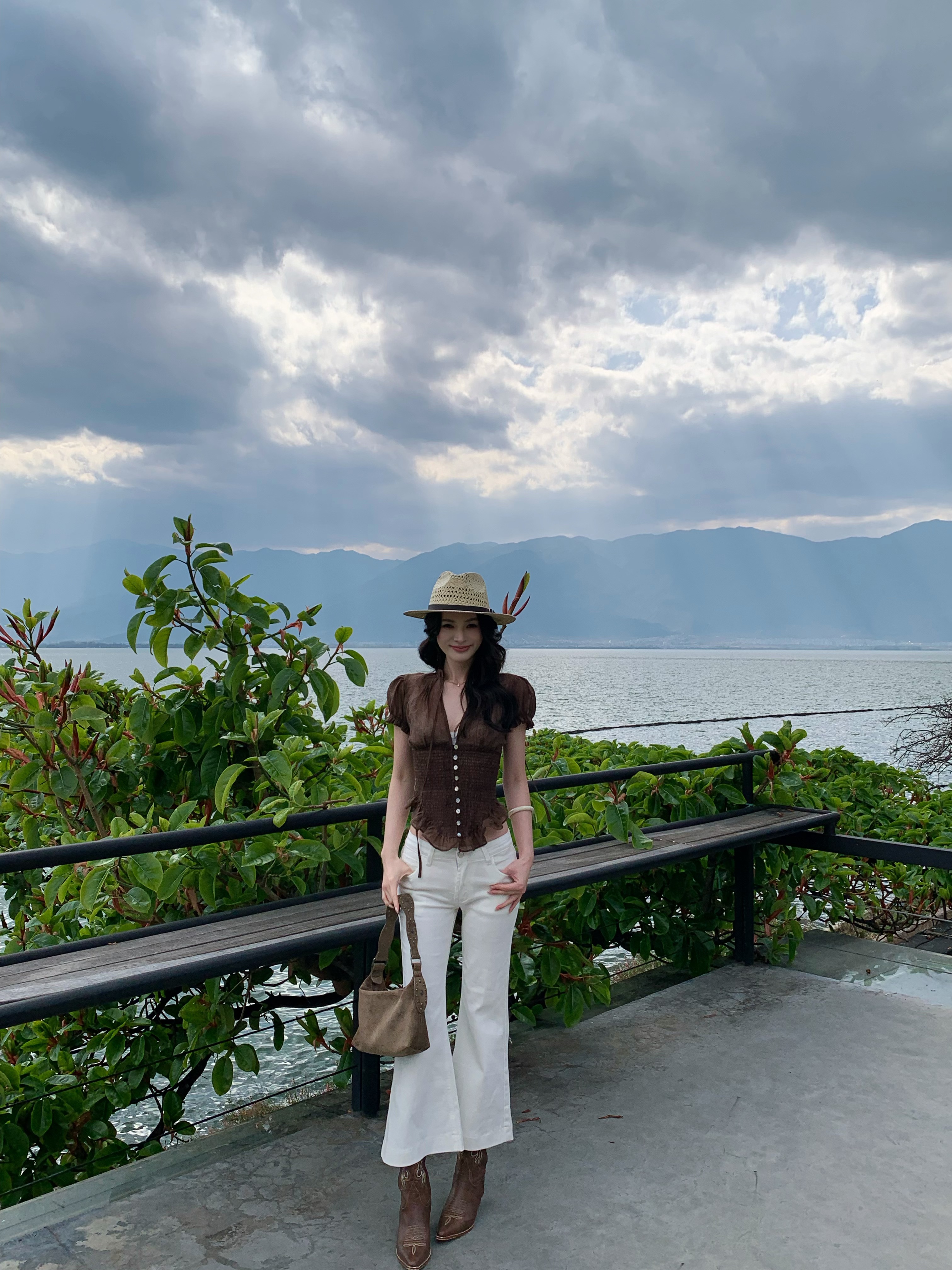 a6cf19df6f3a8bc45ca7b33f1c2c5706