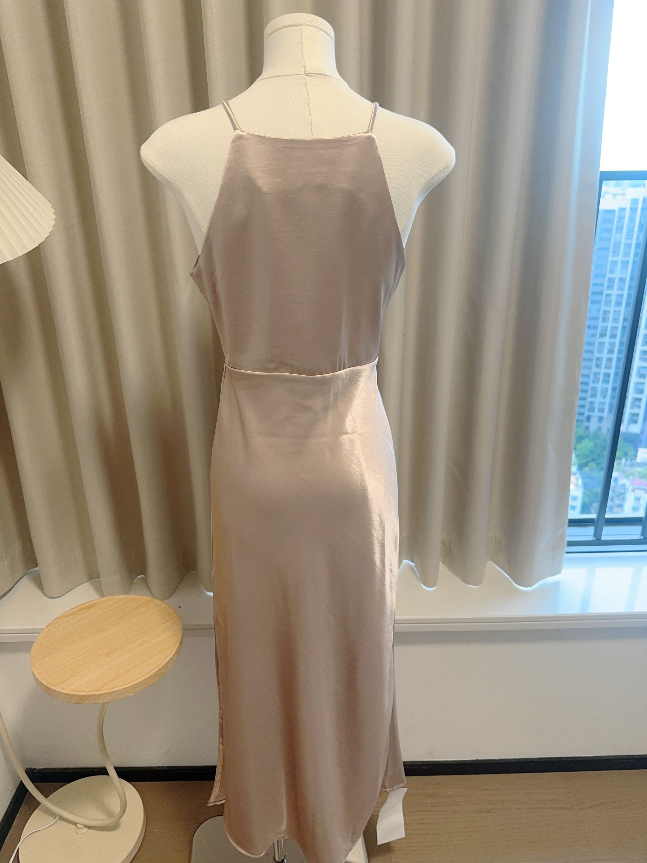 1751906058176_DuIbHn