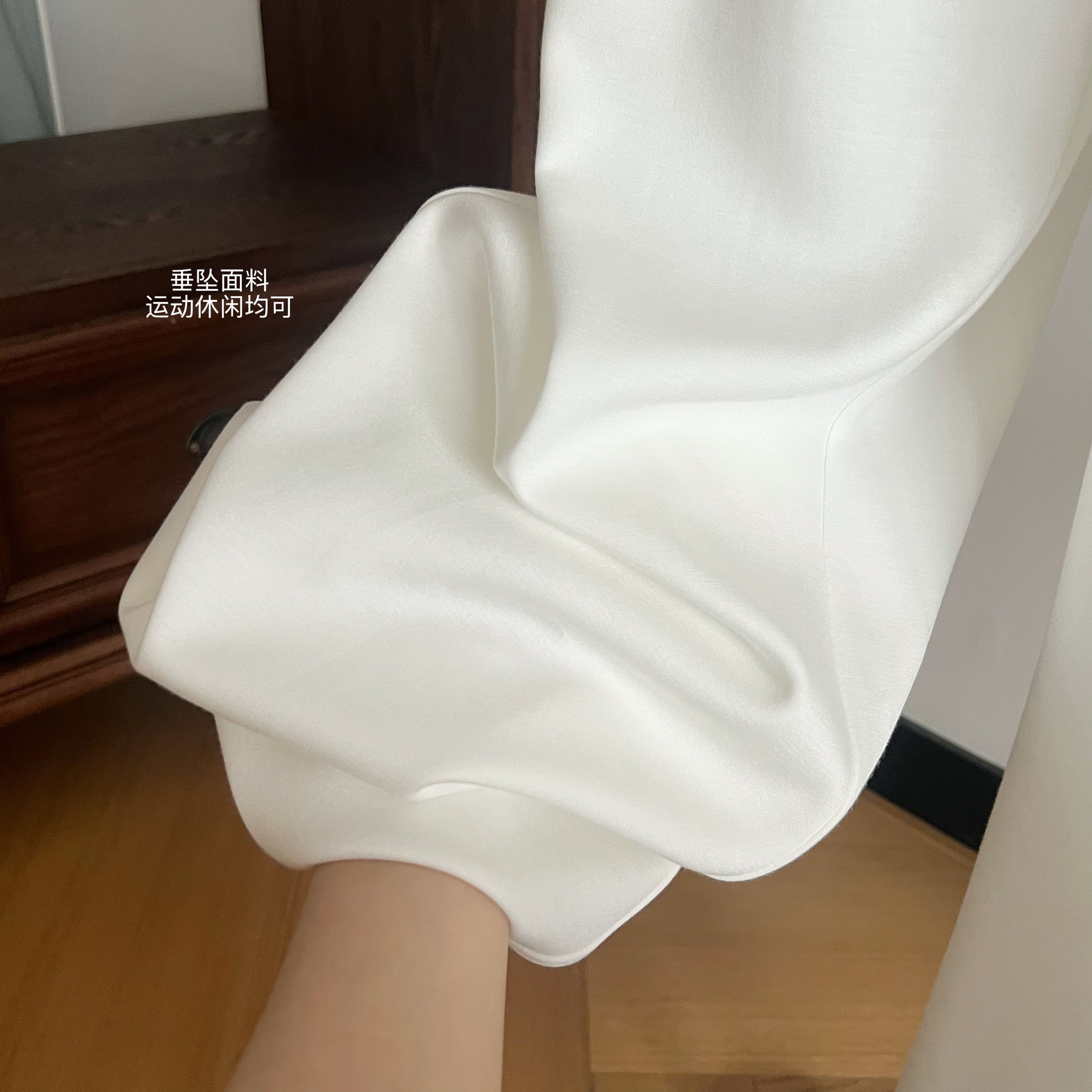 1774938121871_zmoc1s