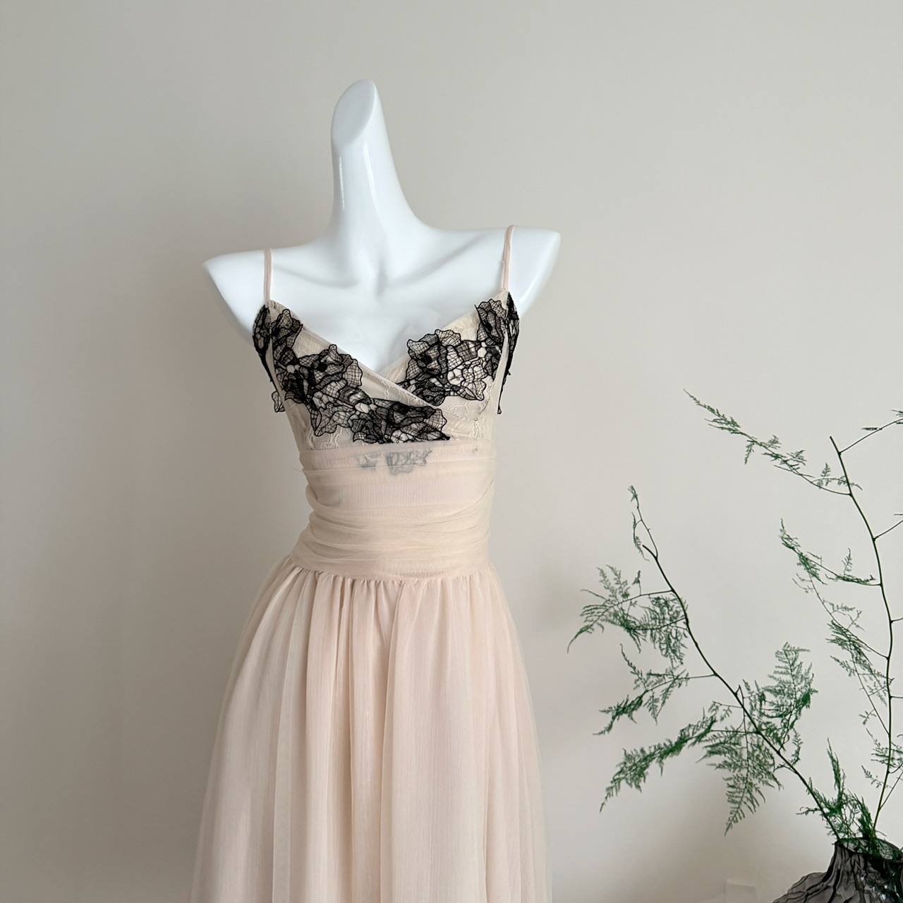 1774972220909_NIcb2b