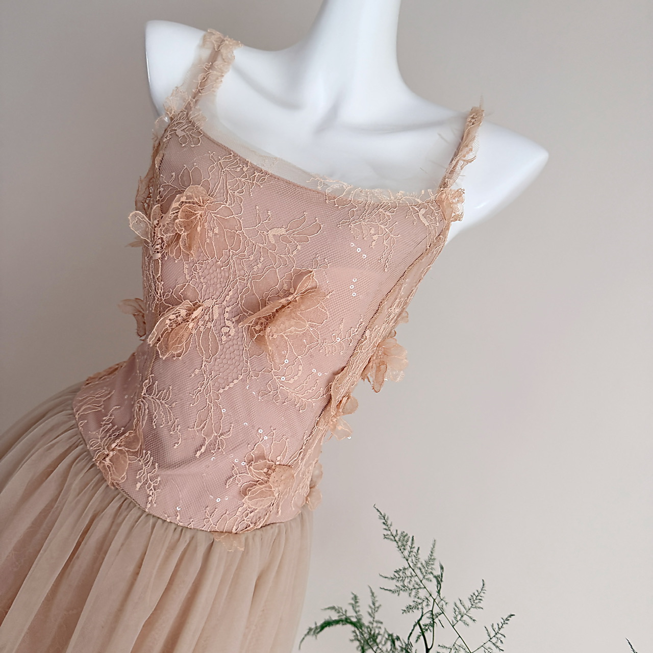 1774359560011_G62ETr