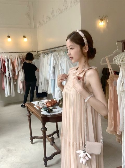 1774513108550_edit_806605978186676