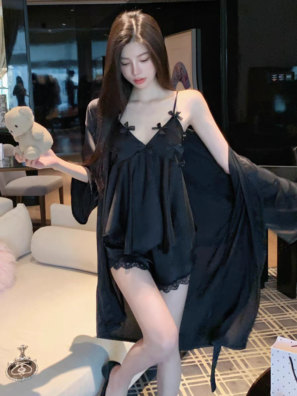 100831330