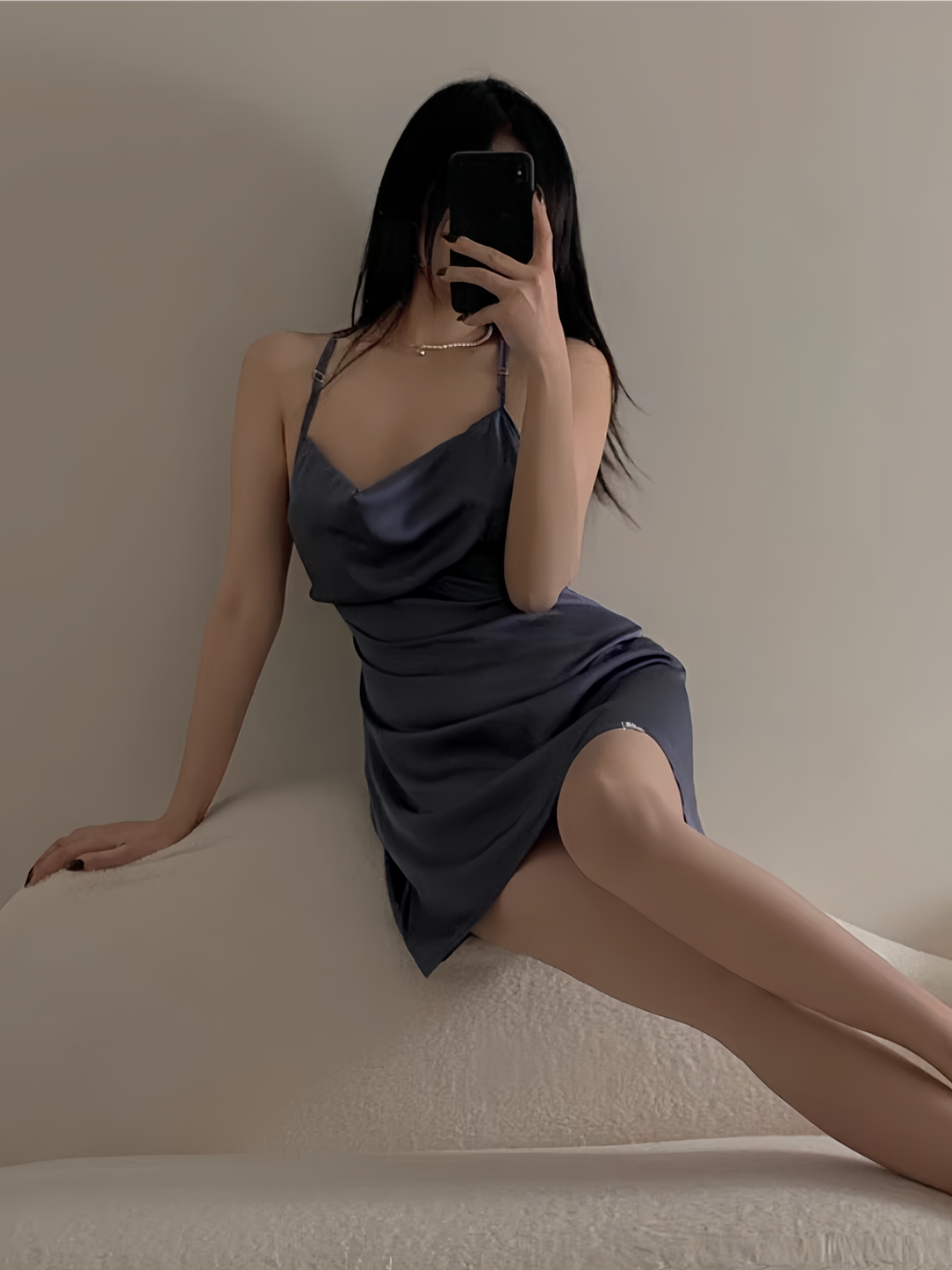 67001086