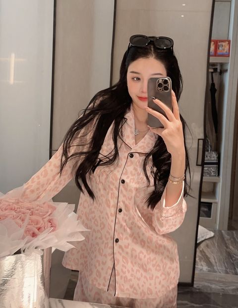 62532450