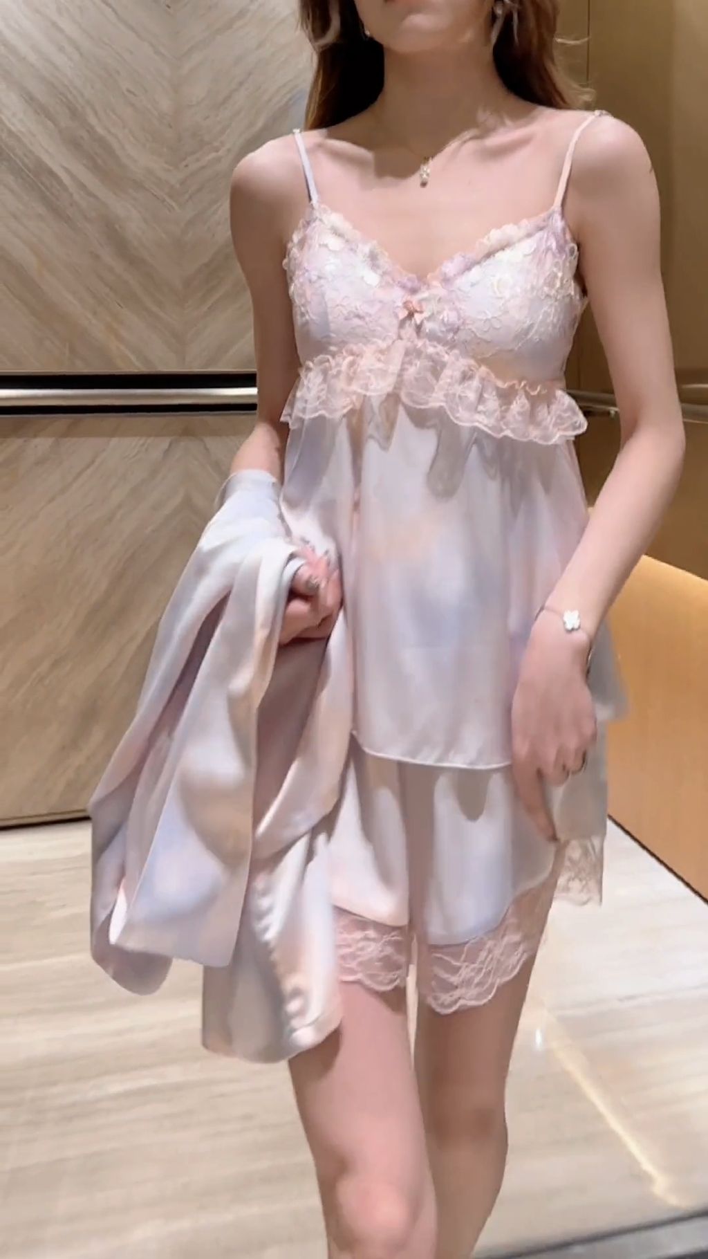 61342196