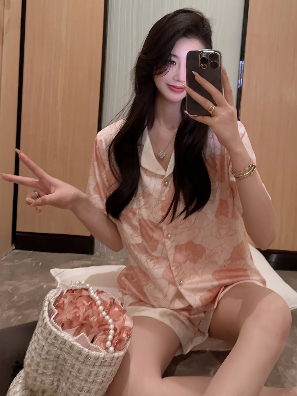 58586338