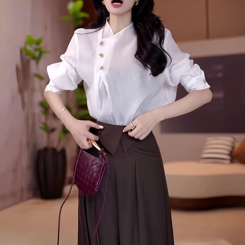 1786769129649_Azhf6i