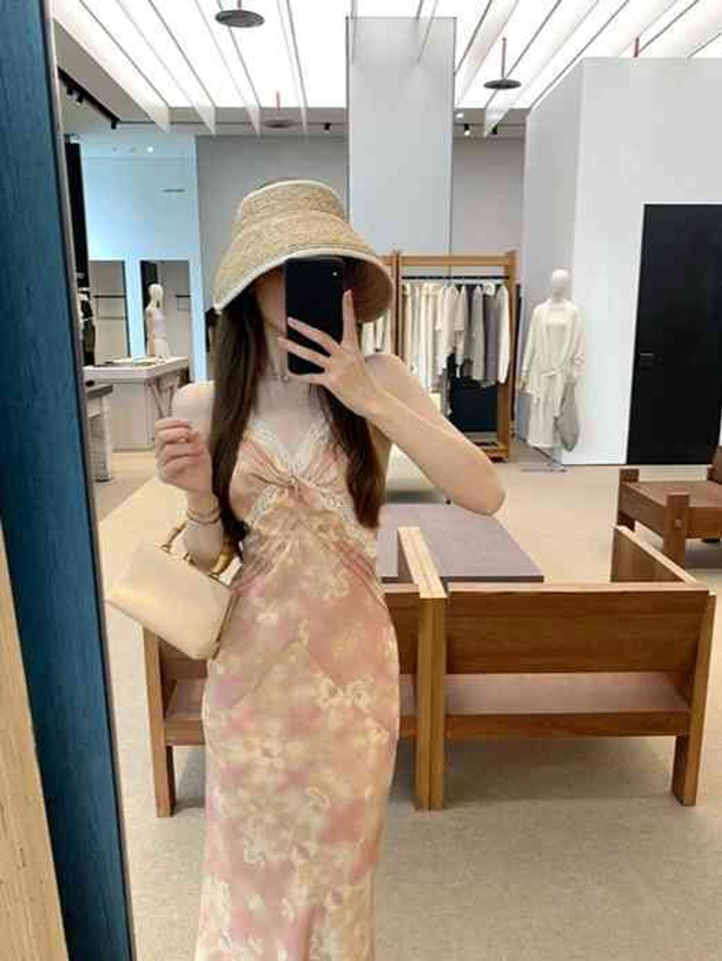 JPEG_20240506_155906_8654008395045737648