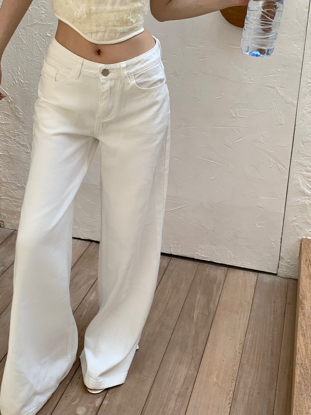 Facetune_16-06-2024-01-27-19