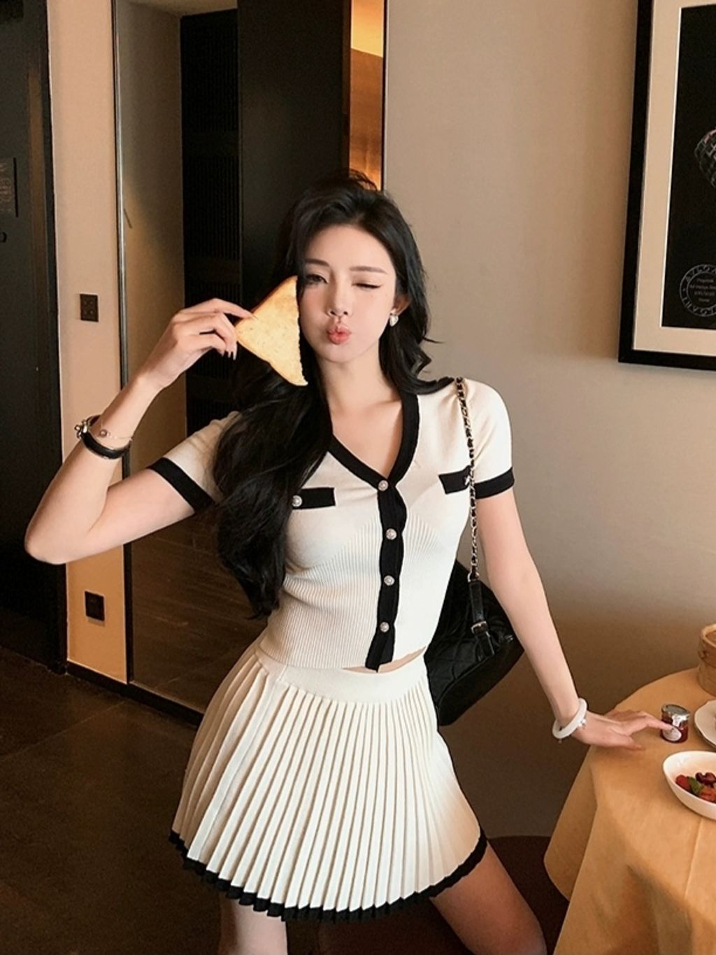 1719592398479_edit_77150607266192