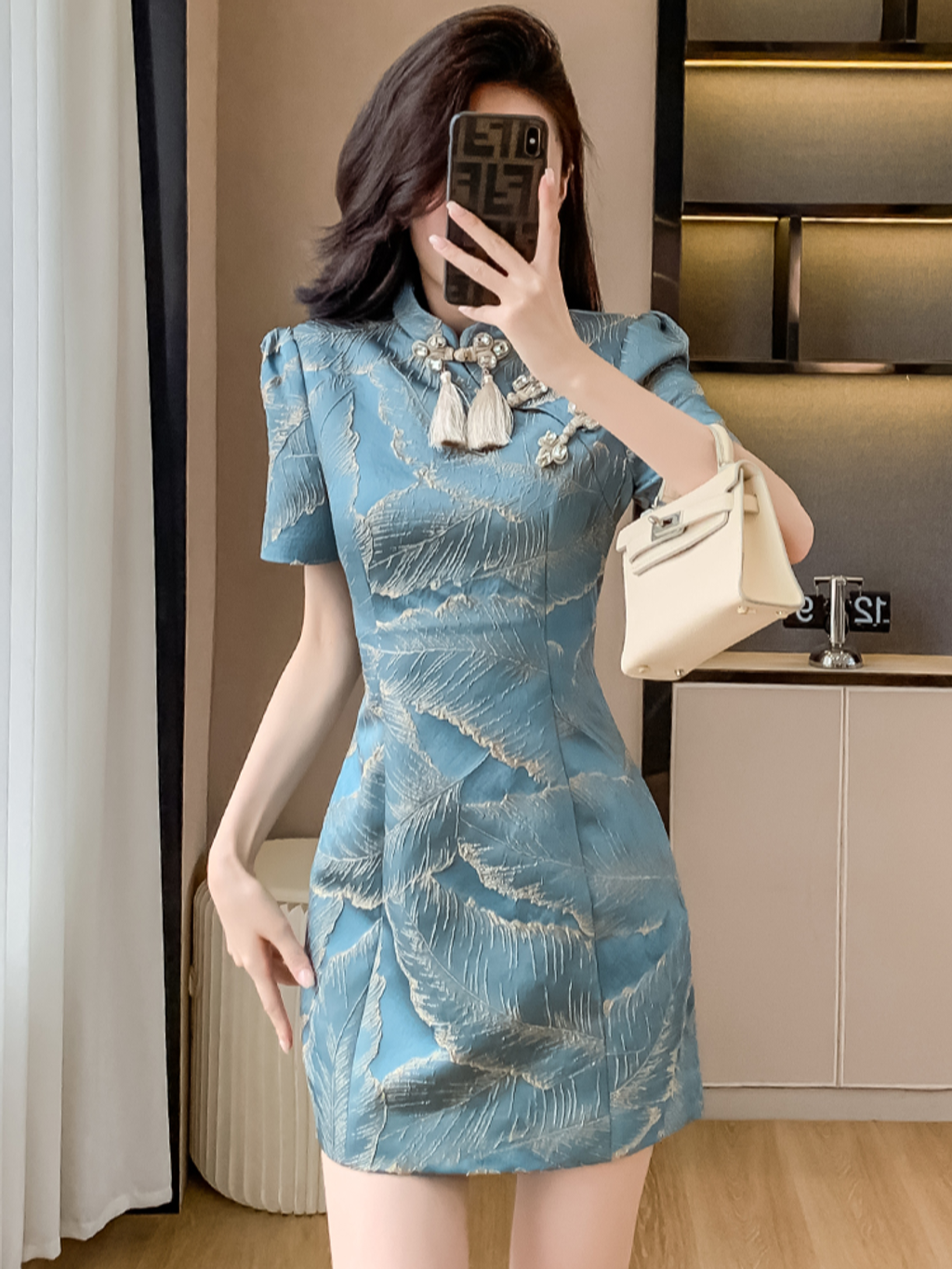 vvic_a0caee182715c746deb93889d713bd6a_edit_154556745512028