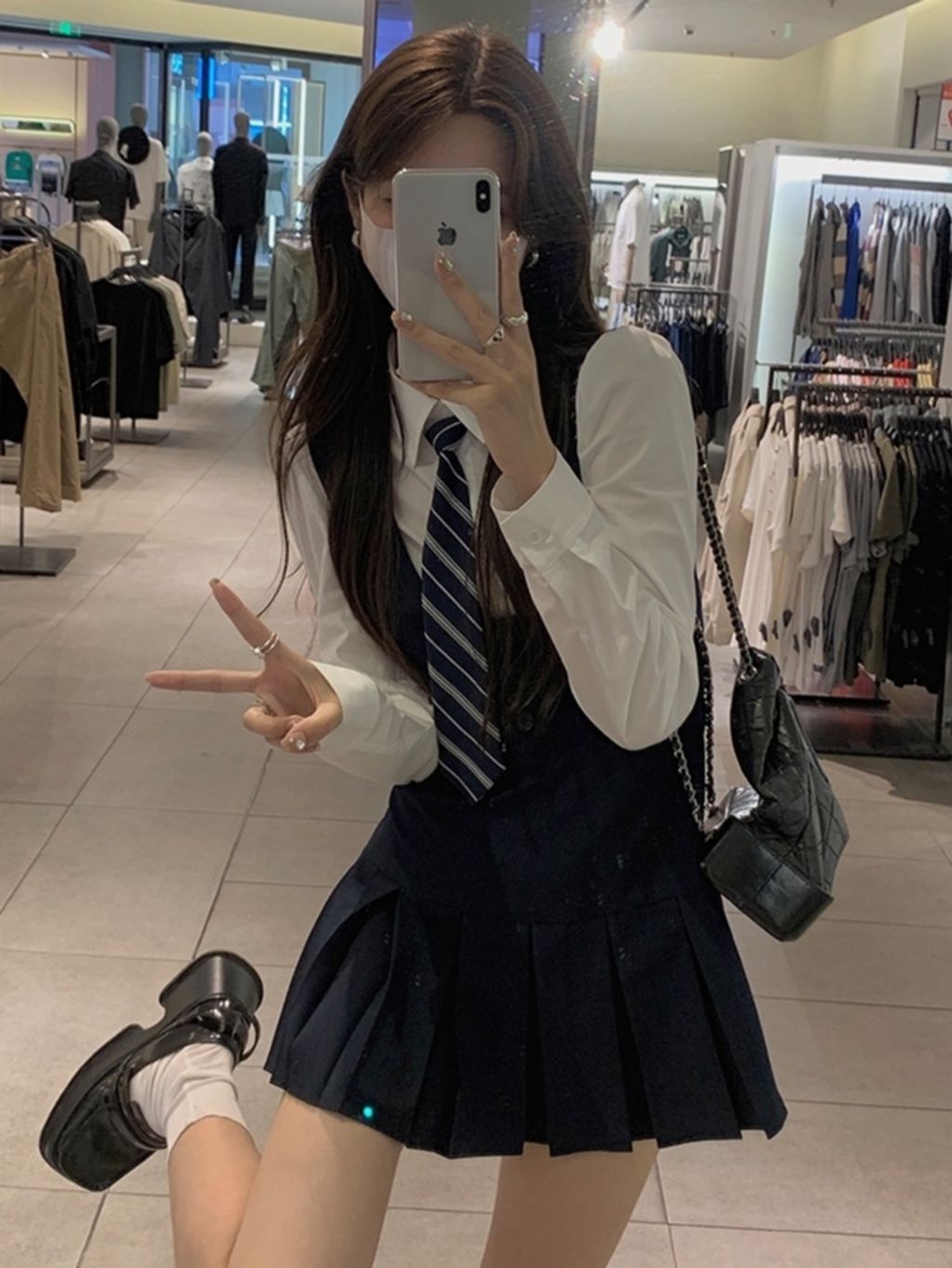 1742653449715_edit_254538115292014