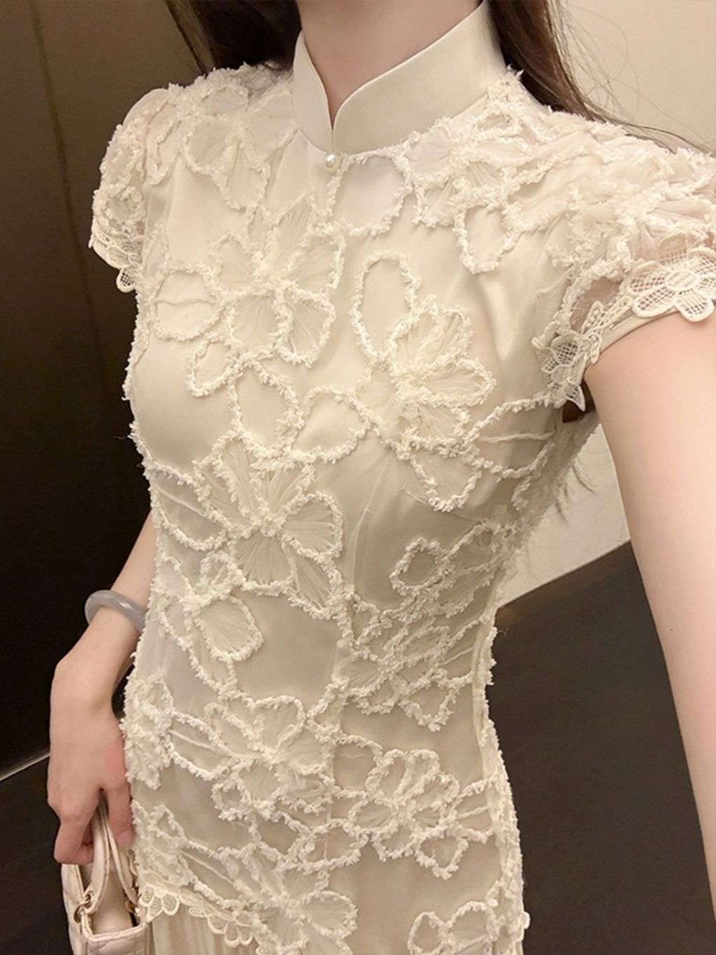 1746682238318_edit_405815910532327