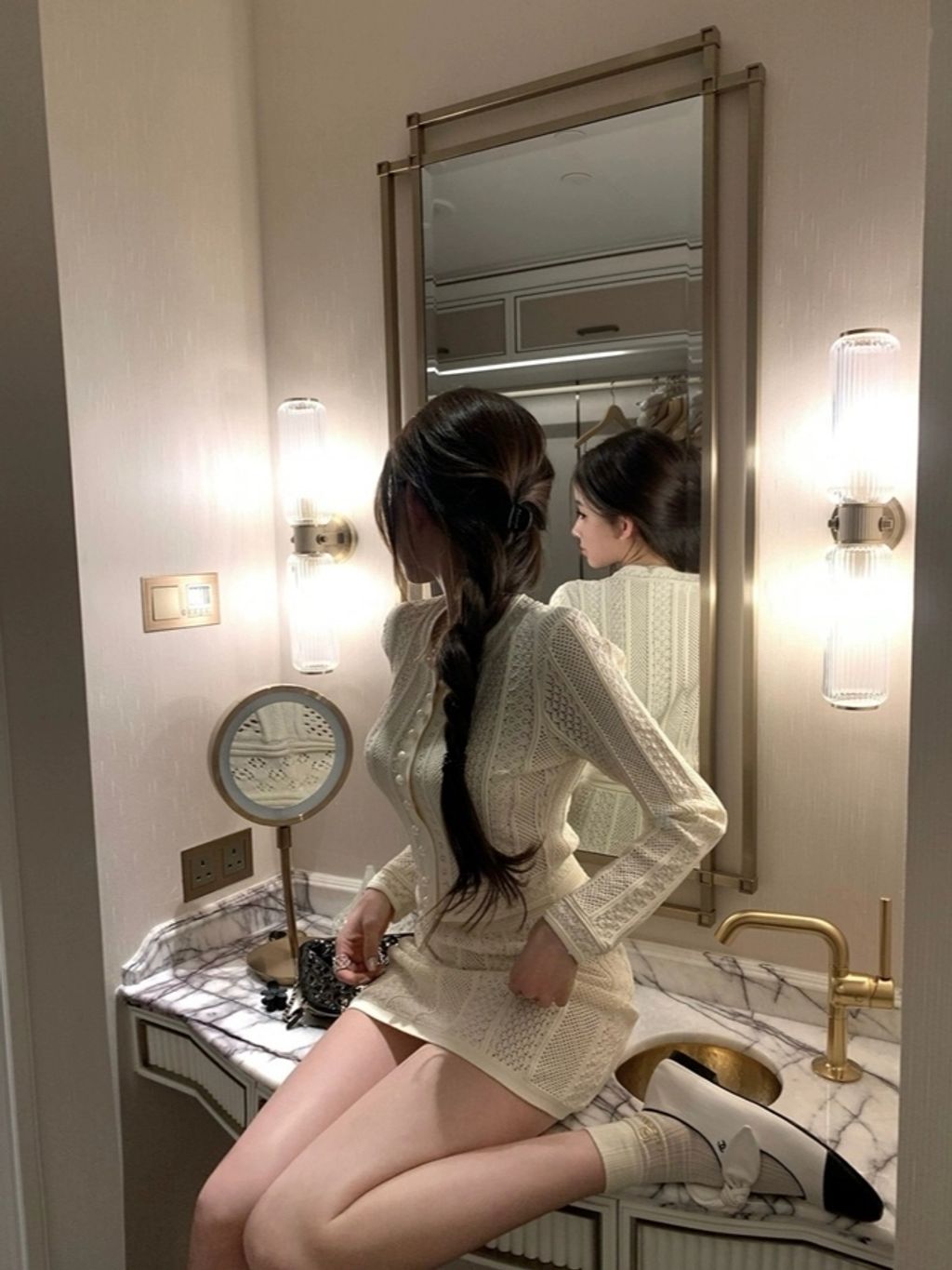 1746442138663_edit_548630179188264