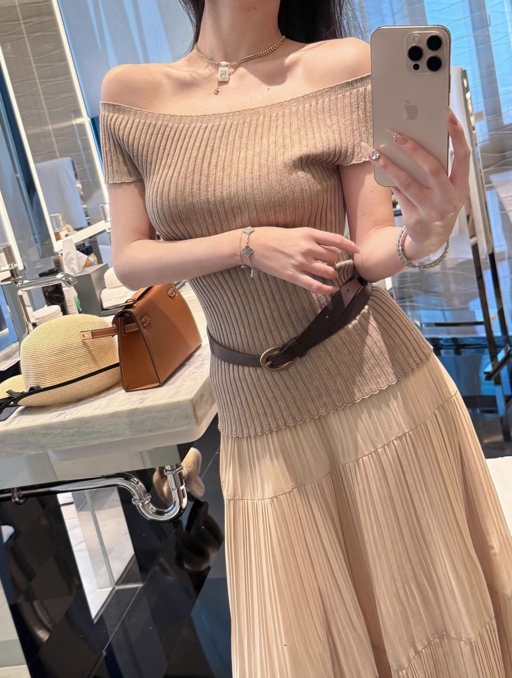 1744874193360_380731