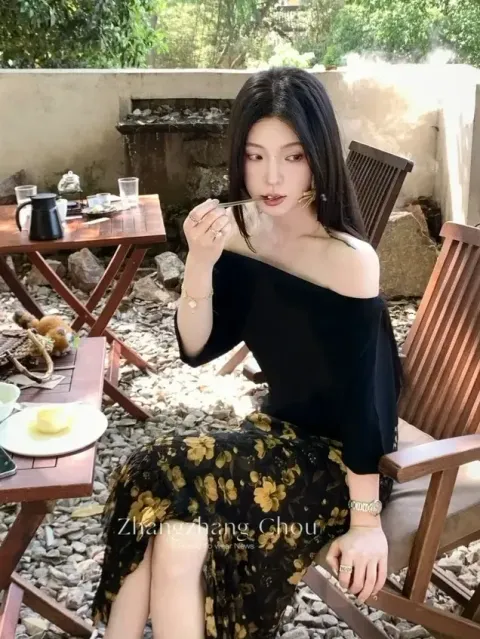 15297022 (1)