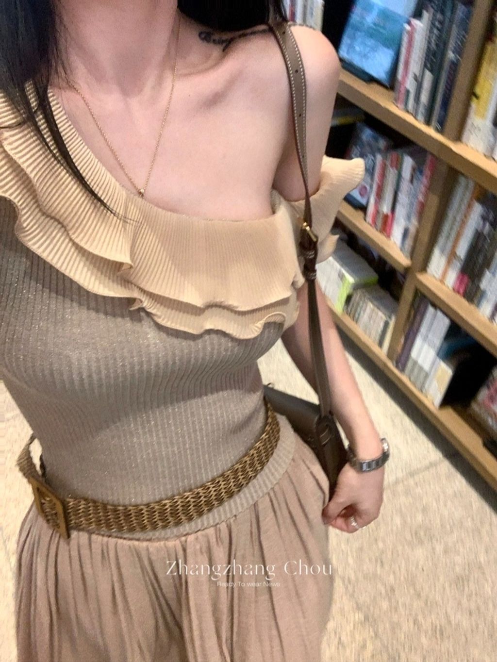 1751859793336_edit_314312643571034