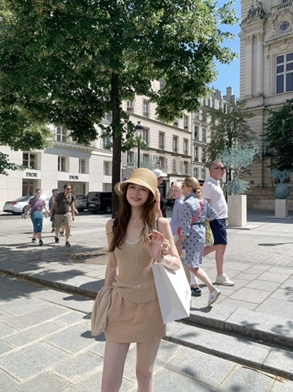 1753010346734_edit_253500441826679