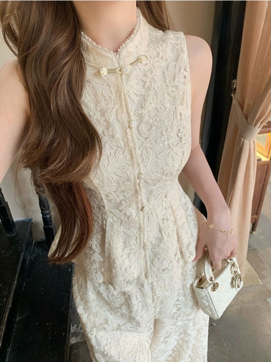 1754313698152_edit_160509997143977