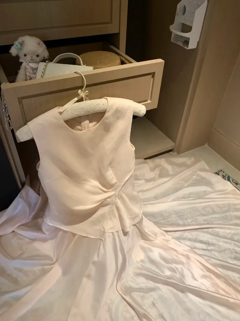 mmexport1759997845655