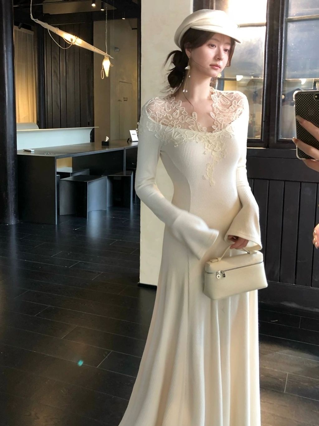 1759831657349_edit_448439035584869