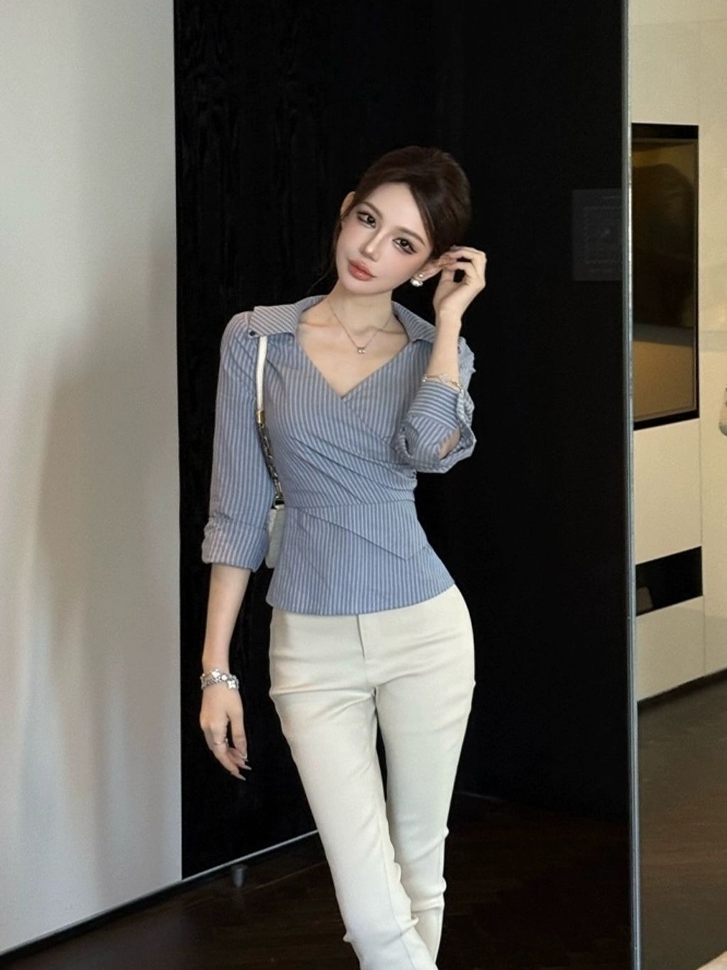 1759829631233_edit_448959670317952