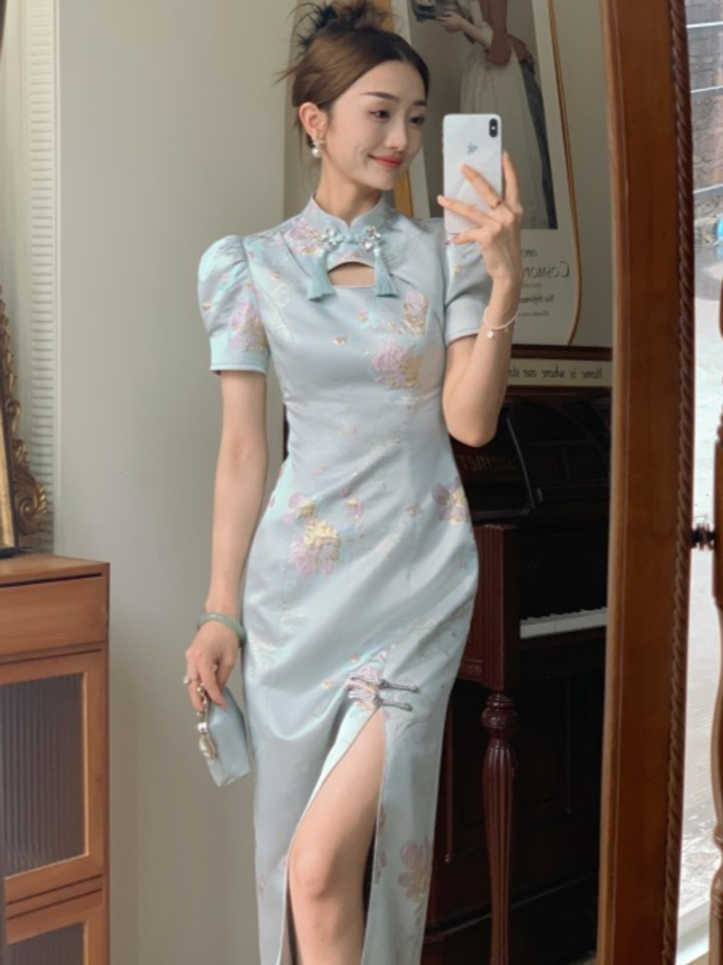 vvic_0470f05edaaeed851dc0b967cfb37e12_edit_8848789123030