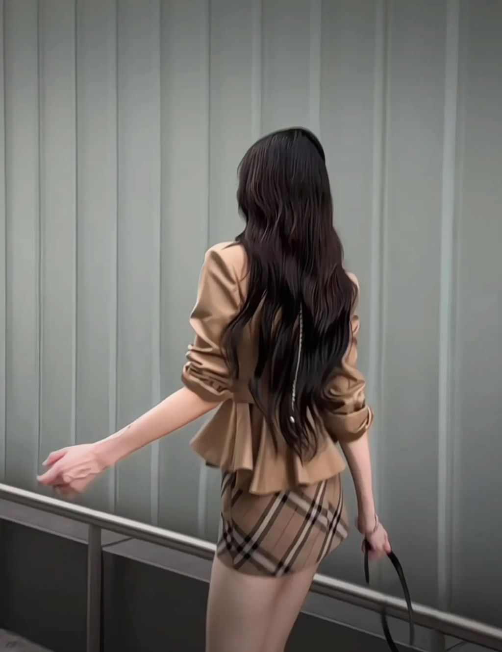 image_4C9FE39D-0EED-482E-9E43-71D35A850B6C_1763255842