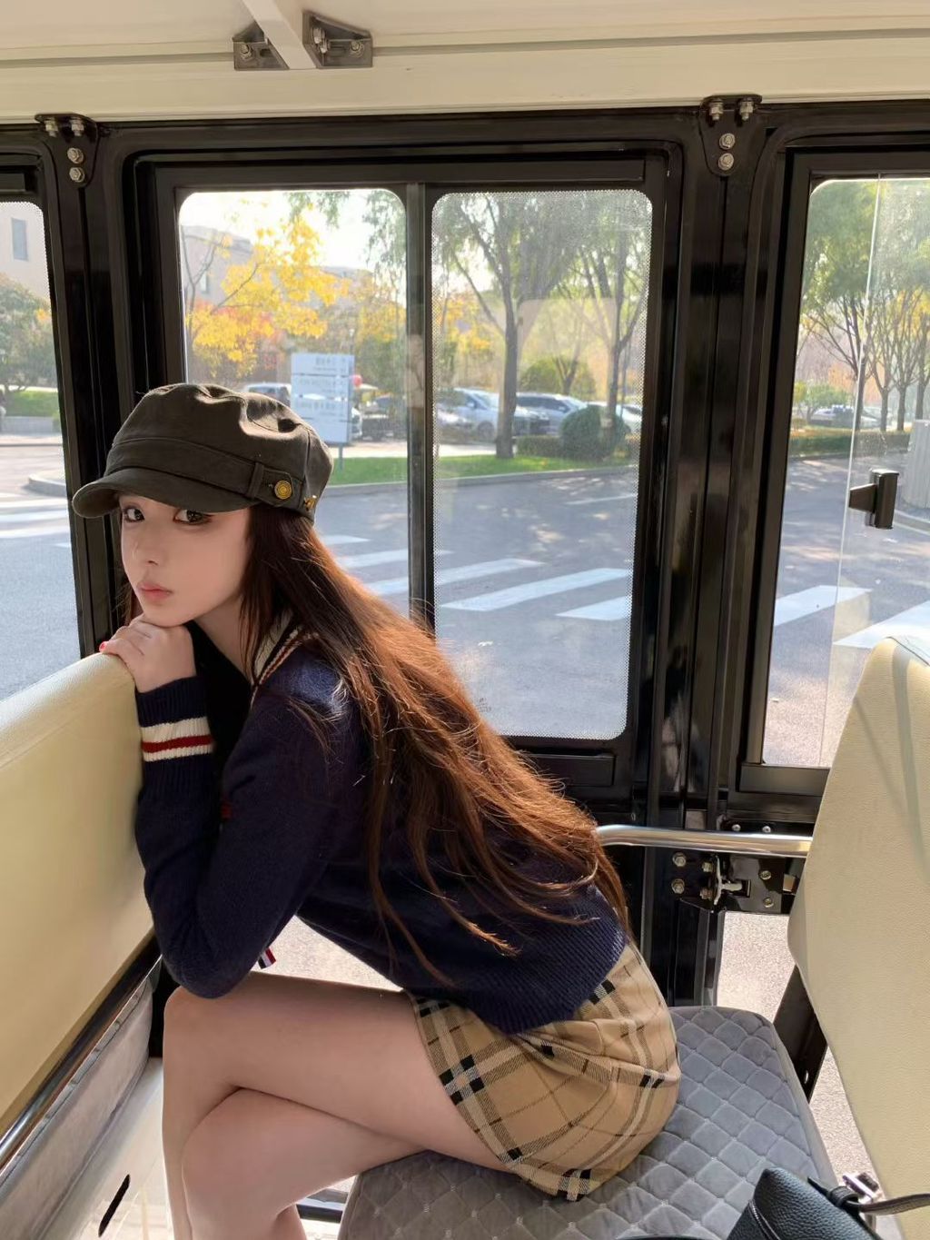 mmexport1764414425915