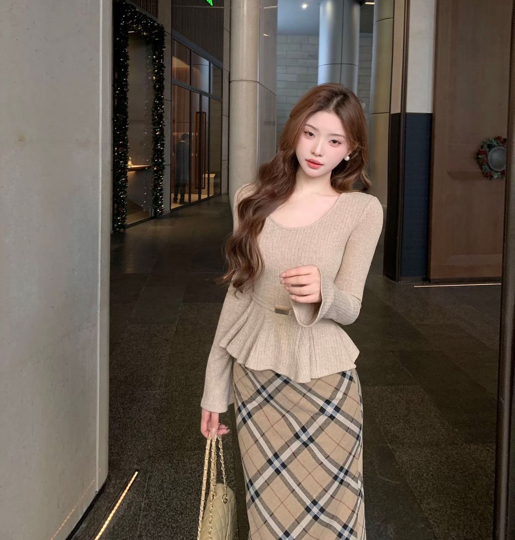 image_F0901CB7-FB52-4470-AB85-68FFBB814187_1765328139