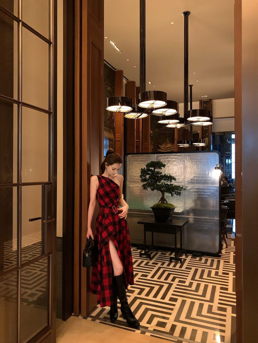 3406985ffe66566bb0a1070e5131a673