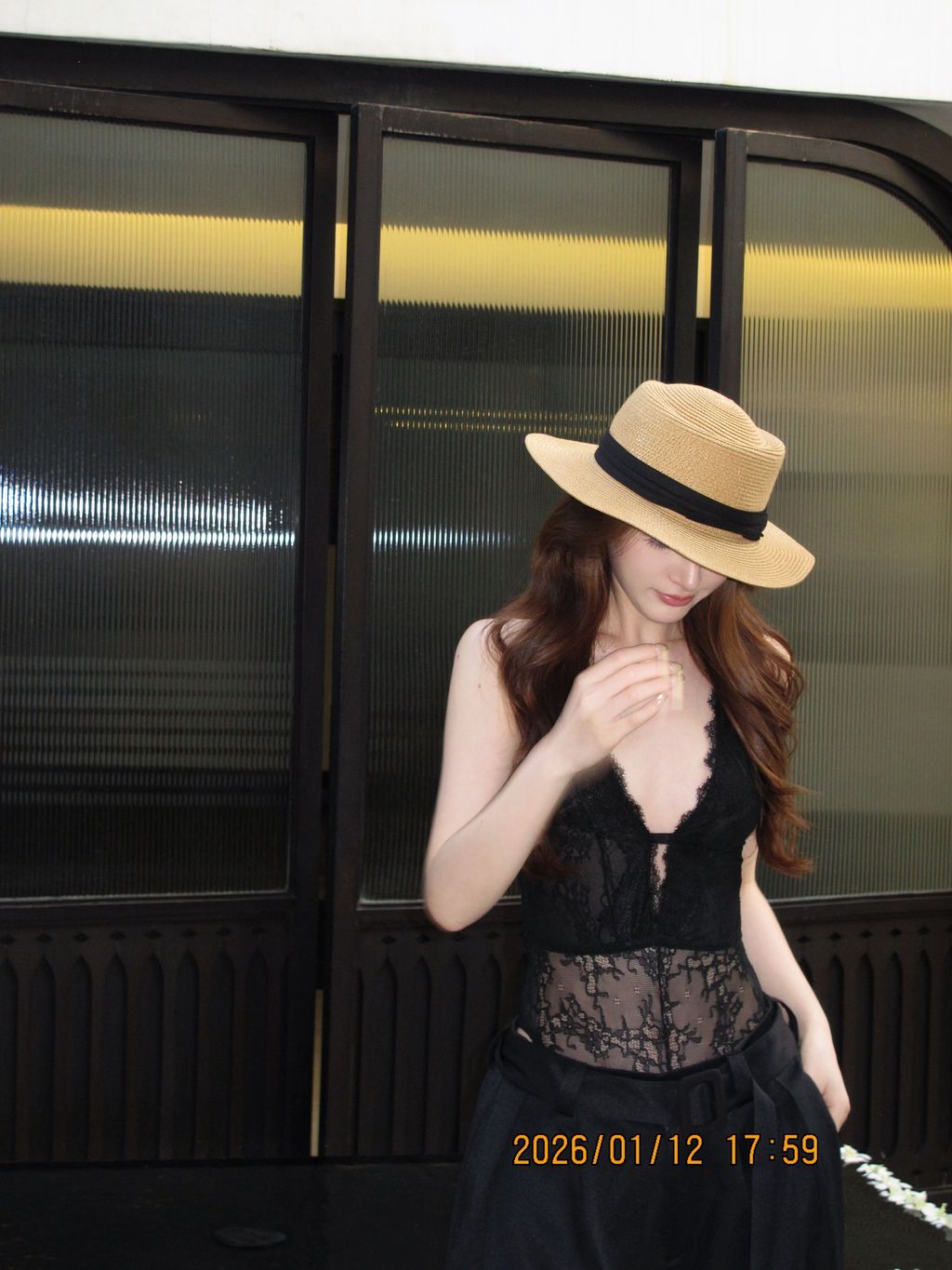 Facetune_16-01-2026-22-50-56