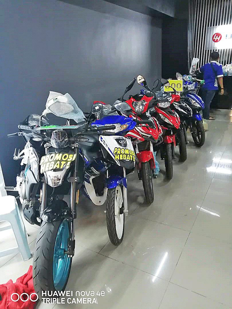 group-moto1.png