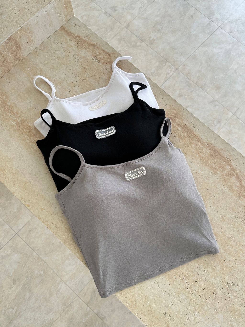 (正韓)刺繡蕾絲短版羅紋胸墊背心 (11)