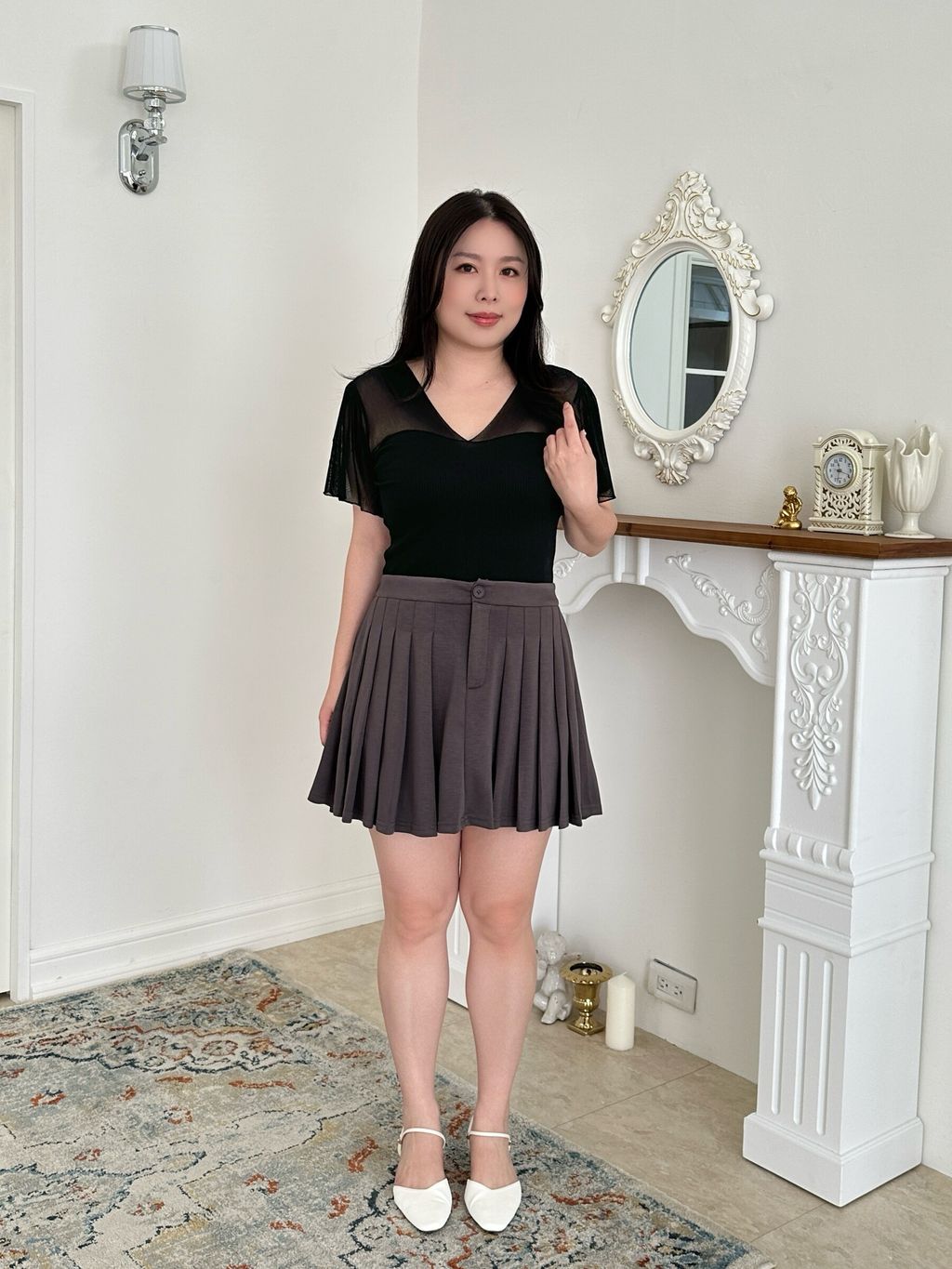 (台灣製)桃心V領荷葉袖上衣 (14)