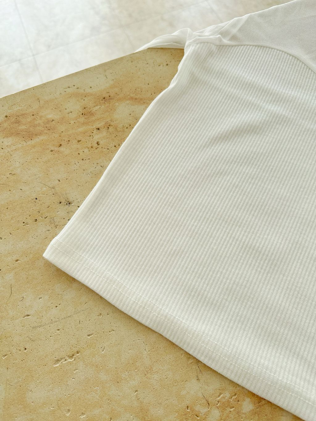 (台灣製)桃心V領荷葉袖上衣 (9)