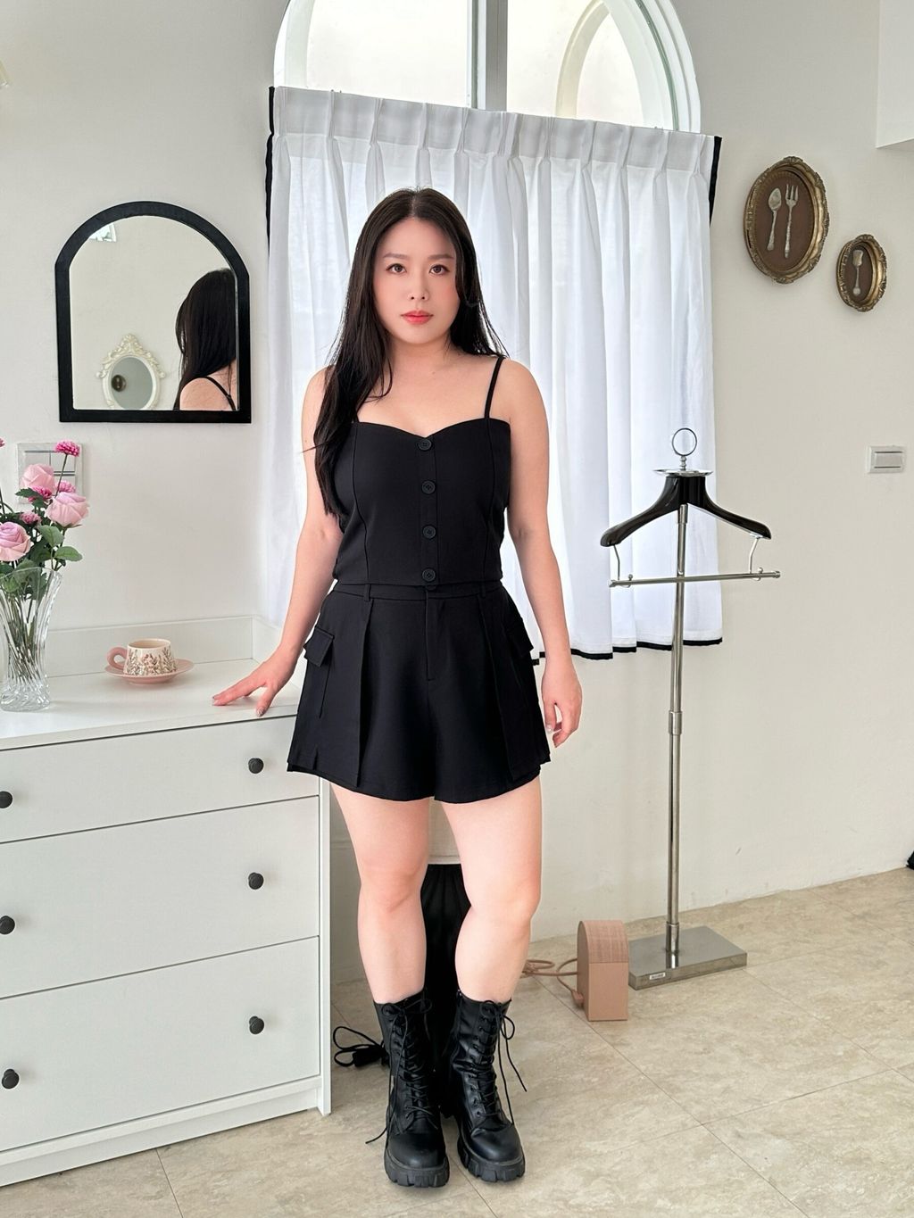 韓系俐落西裝背心短褲套裝 (14)