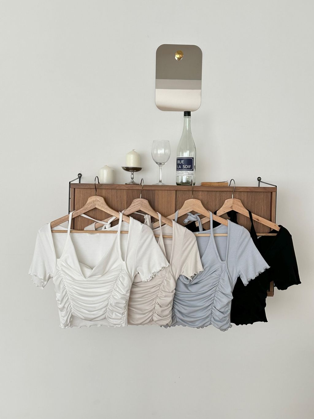 (正韓)性感綁帶抓皺上衣(附胸墊) (1)