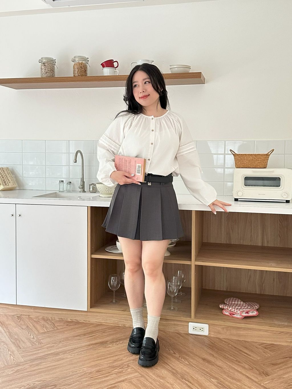 蕾絲拼接排扣上衣 (9)