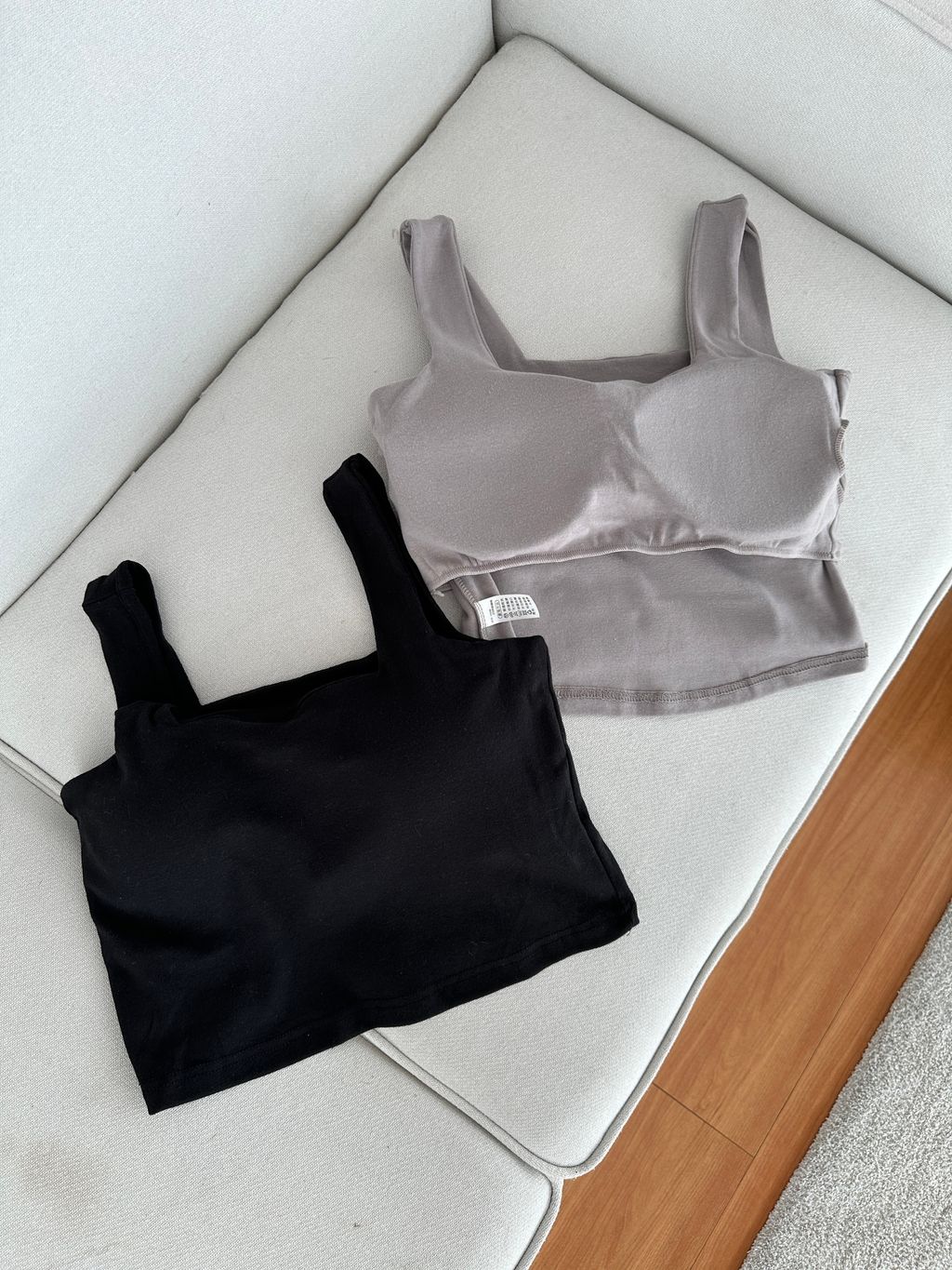 (微肉女孩專屬)寬肩帶胸墊背心 (8)