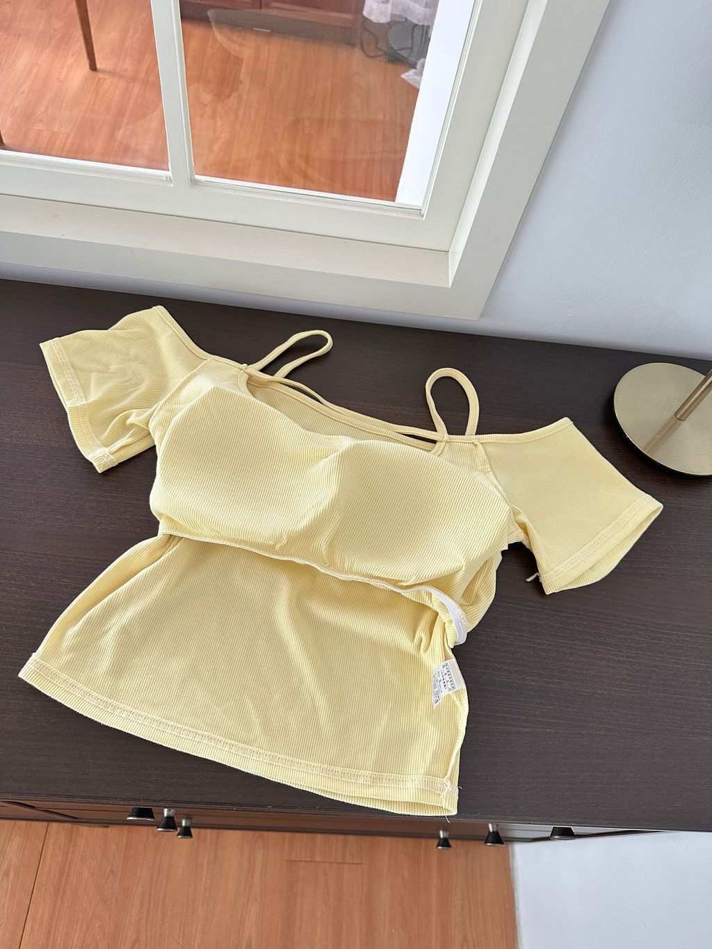 (正韓)小辣涼感一字領胸墊上衣 (4)