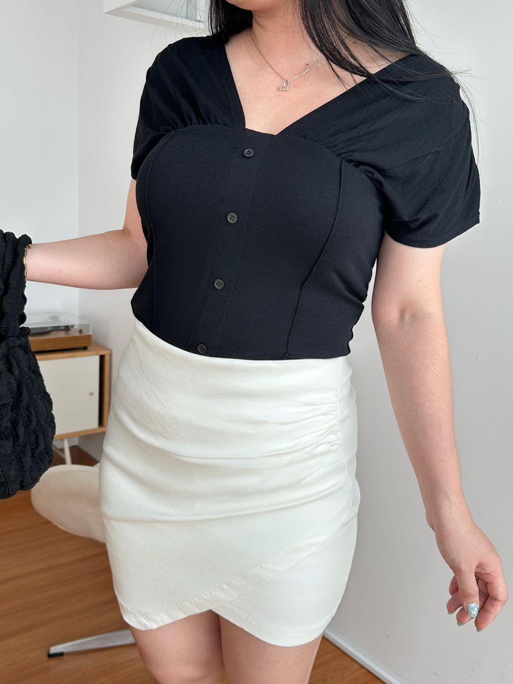 溫柔感褶皺胸墊上衣 (3)