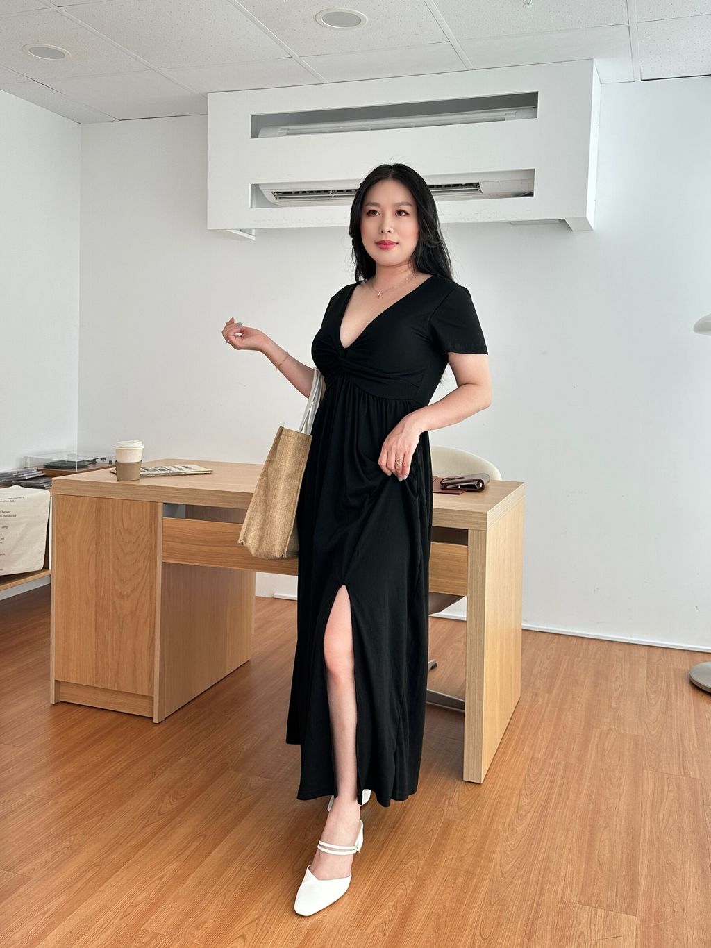 (正韓)扭結開衩長洋裝(附胸墊) (10)